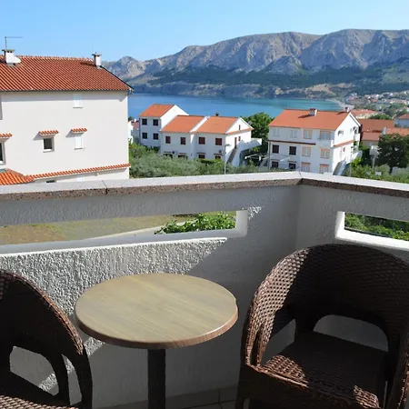 Apartamento Leticia I *