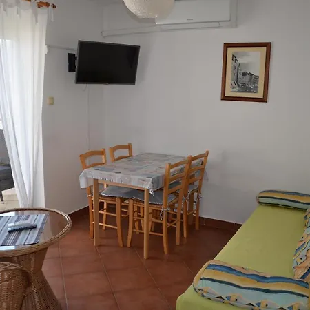 Apartment Leticia I *