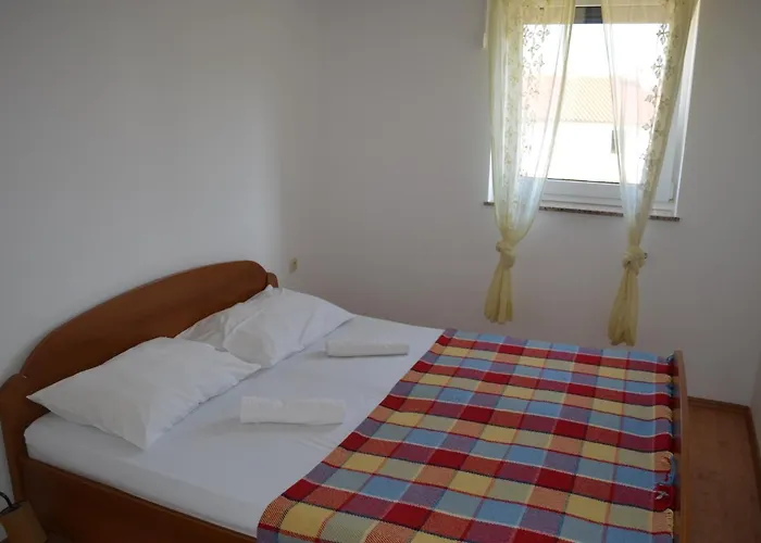 Apartman Leticia I *