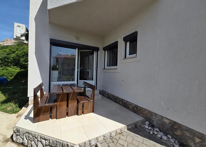 Apartman Leticia I