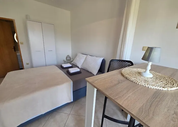 Leticia I Apartman Baška
